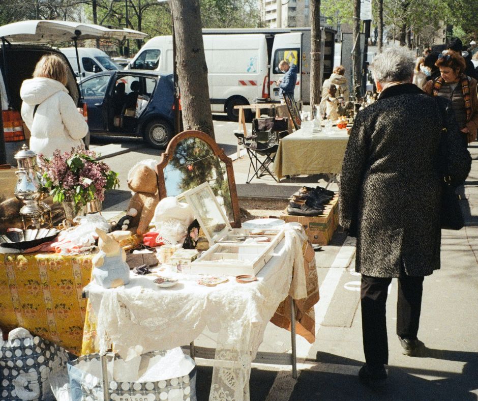 Weekends Yard Sale