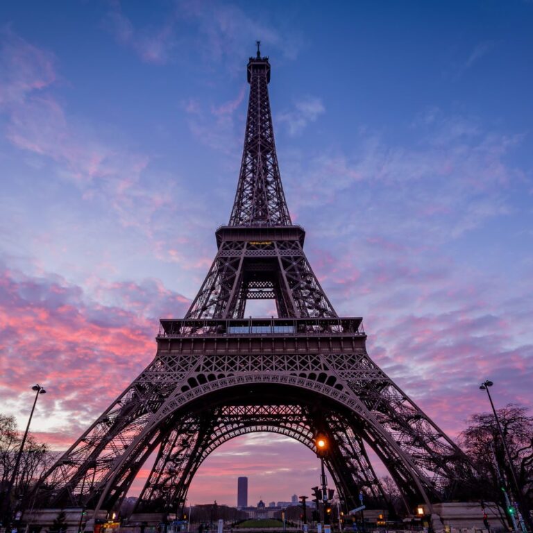 Paris on a Budget: 15 Genius Tips to Save Big!