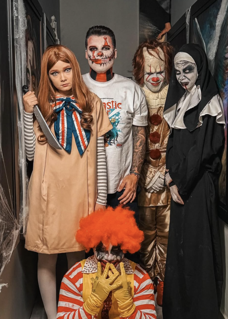Clowns, Dolls & Demons