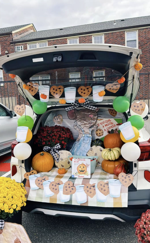 Mouse And Cookie Trunk or Treat